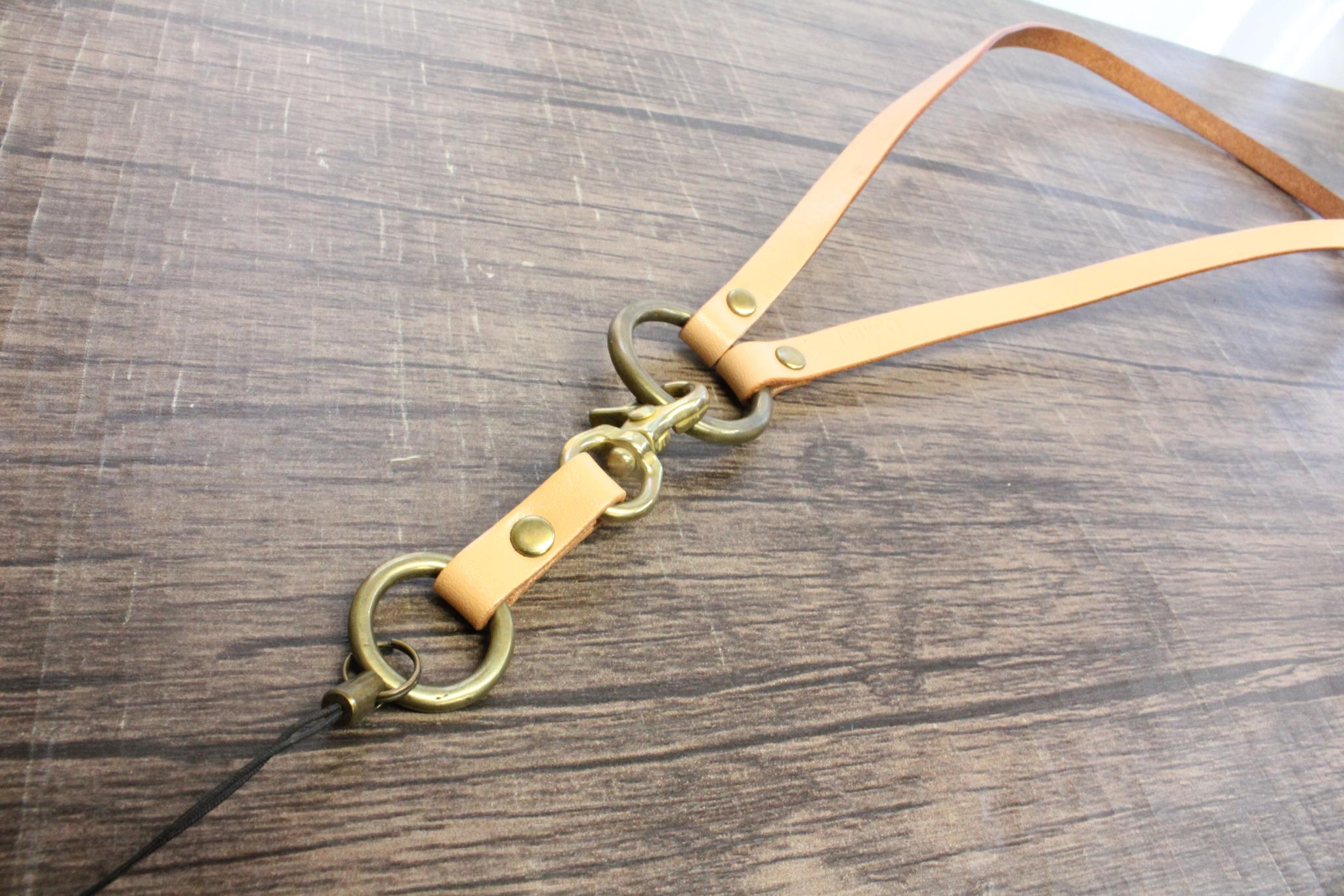 【イタリアンレザー使用】ネックストラップ　真鍮金具　【在庫品・訳あり特価】 | 2枚目
