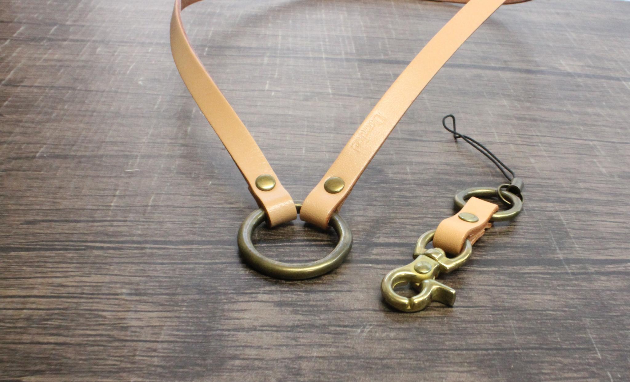 【イタリアンレザー使用】ネックストラップ　真鍮金具　【在庫品・訳あり特価】 | 3枚目