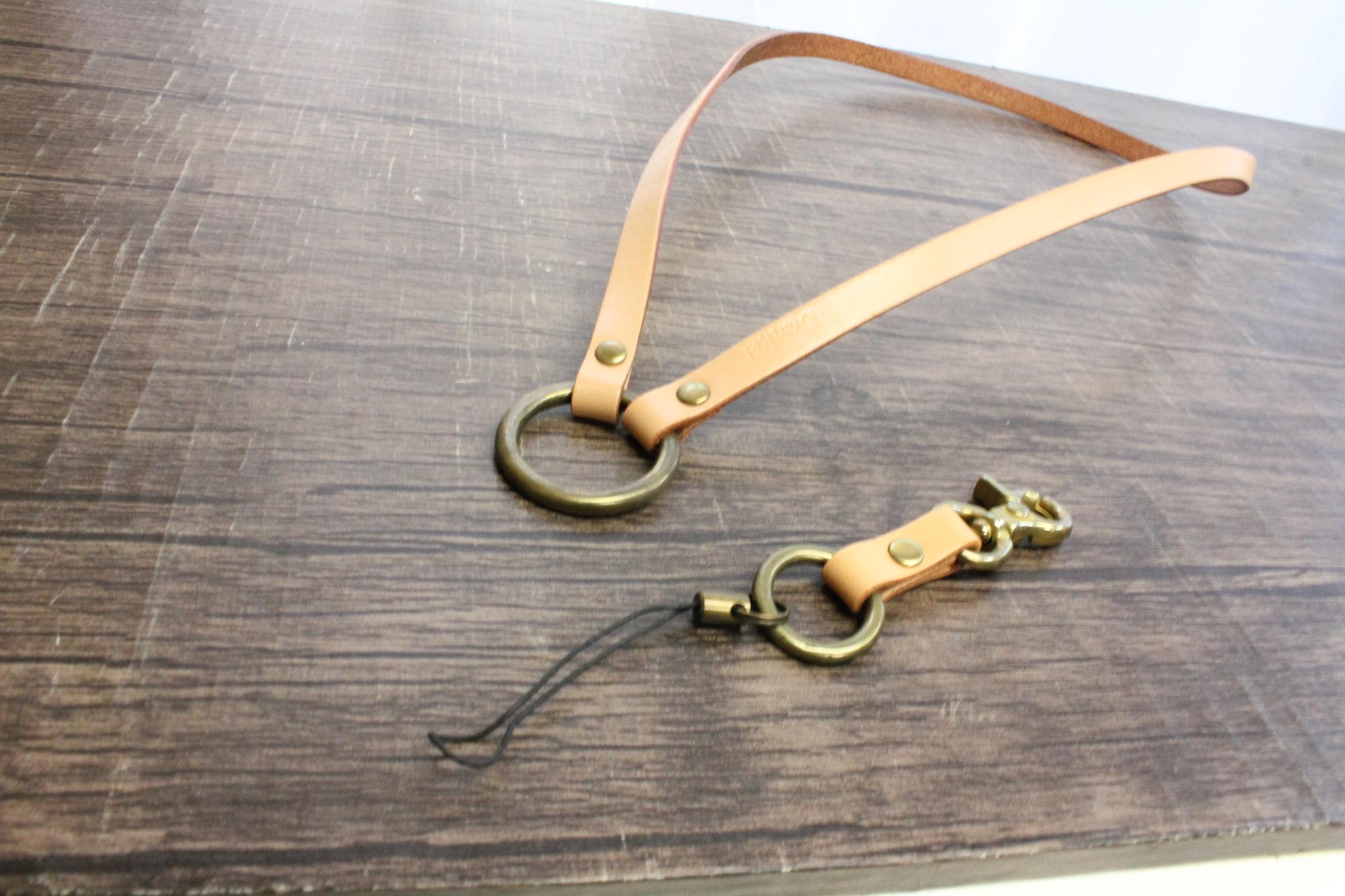 【イタリアンレザー使用】ネックストラップ　真鍮金具　【在庫品・訳あり特価】 | 5枚目