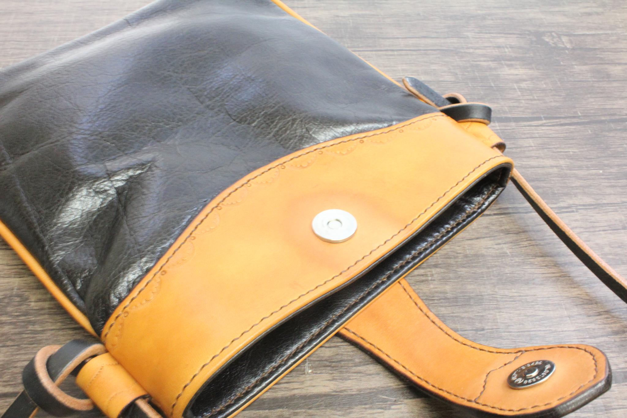 【イタリアンバッファロー使用】コンチョショルダーバッグ【在庫品・ワケあり】 | 5枚目
