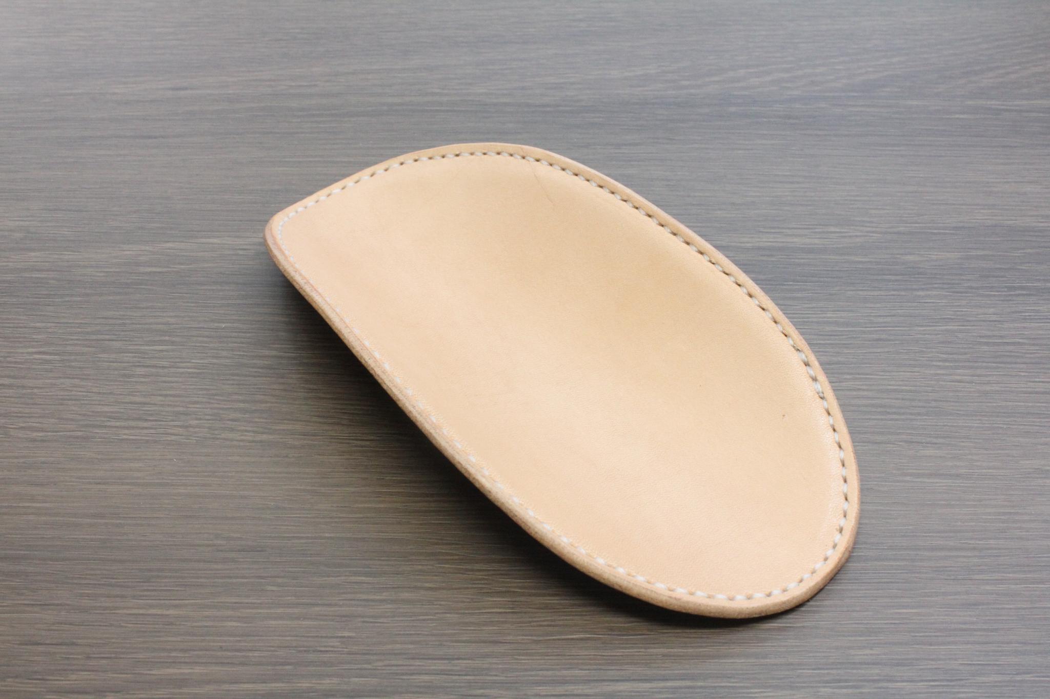 【昭南サドルレザー使用】　ペントレイ（メガネ置き） | 3枚目