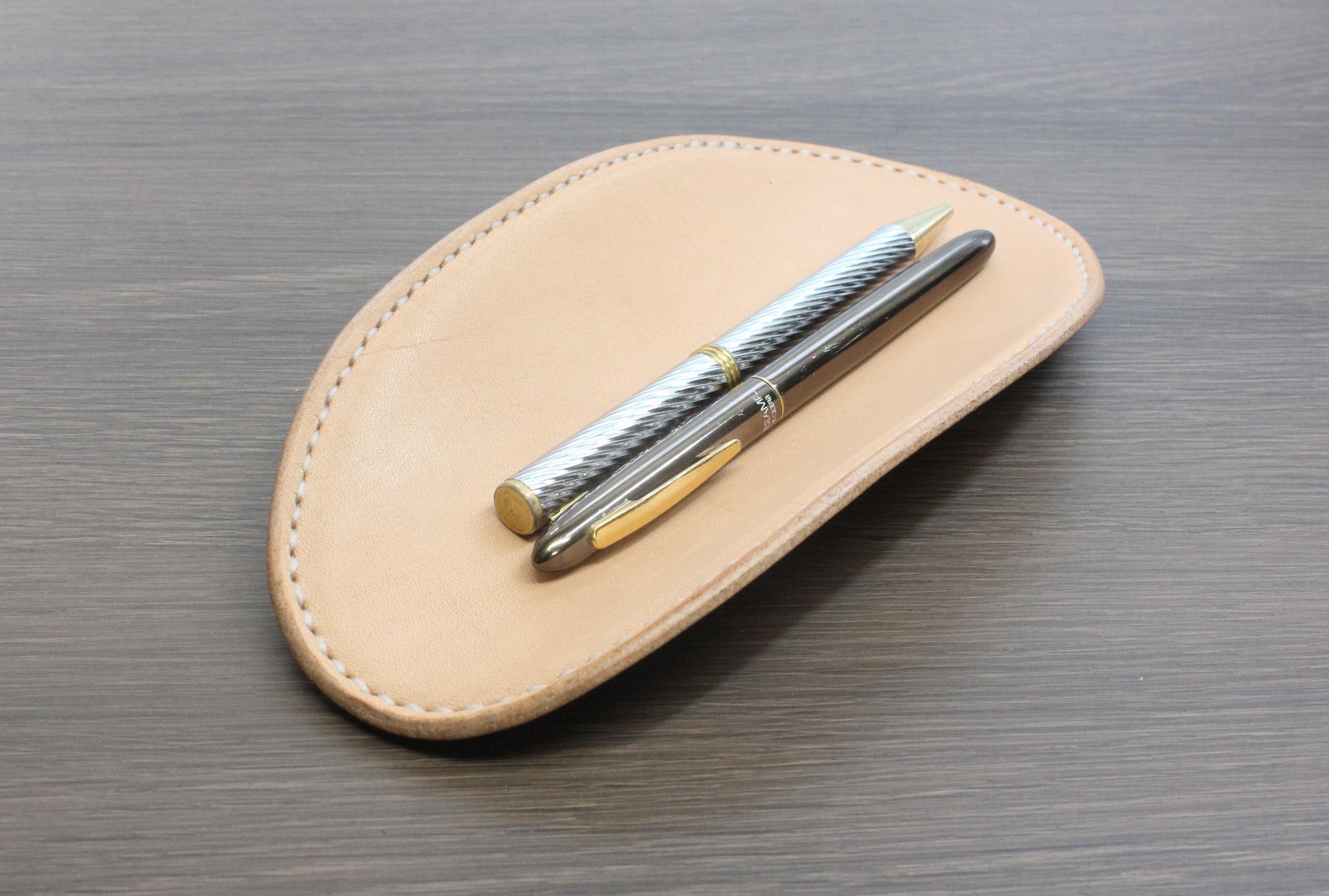 【昭南サドルレザー使用】　ペントレイ（メガネ置き） | 5枚目