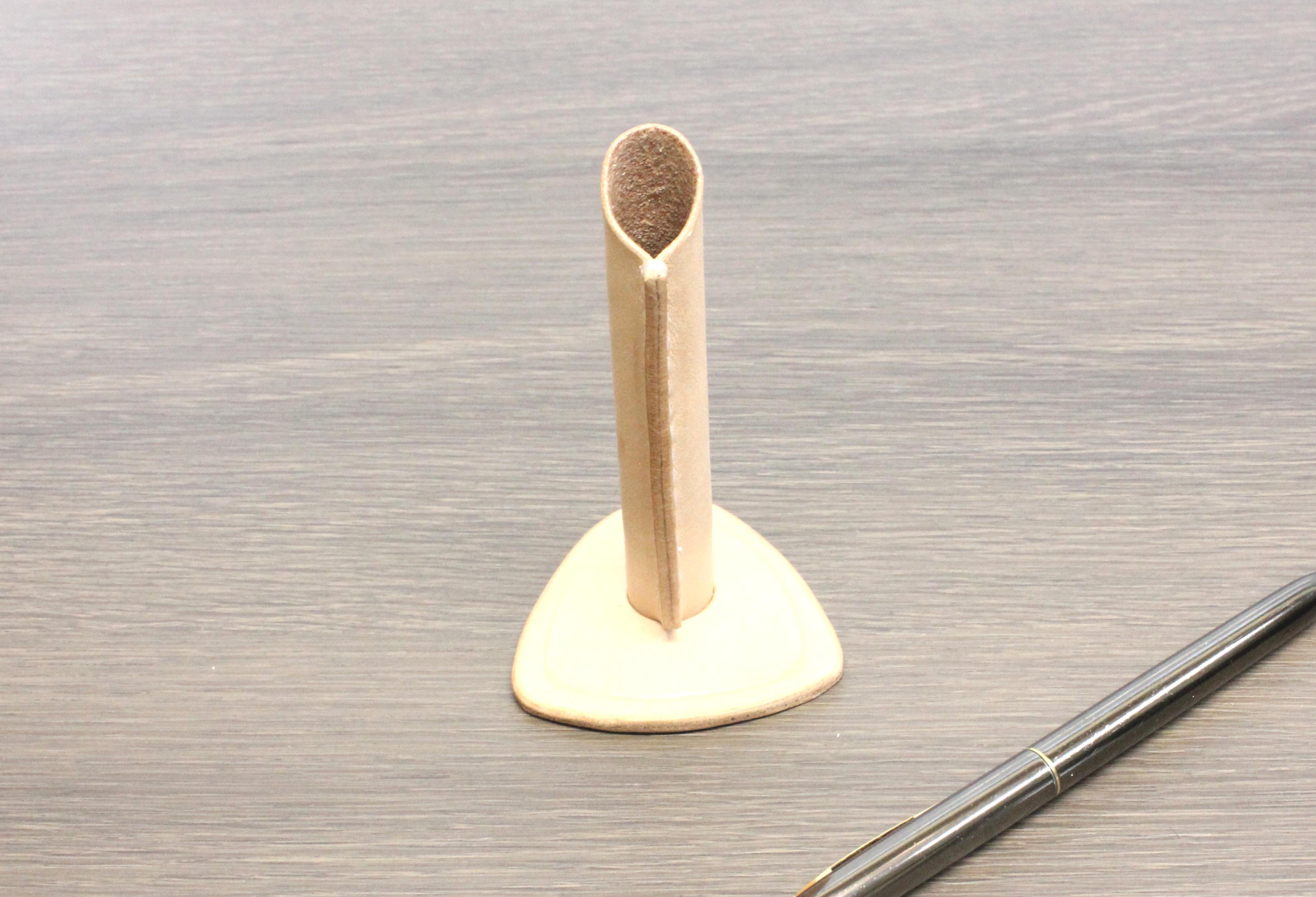 【昭南サドルレザー使用】ペンスタンド1枚目の画像